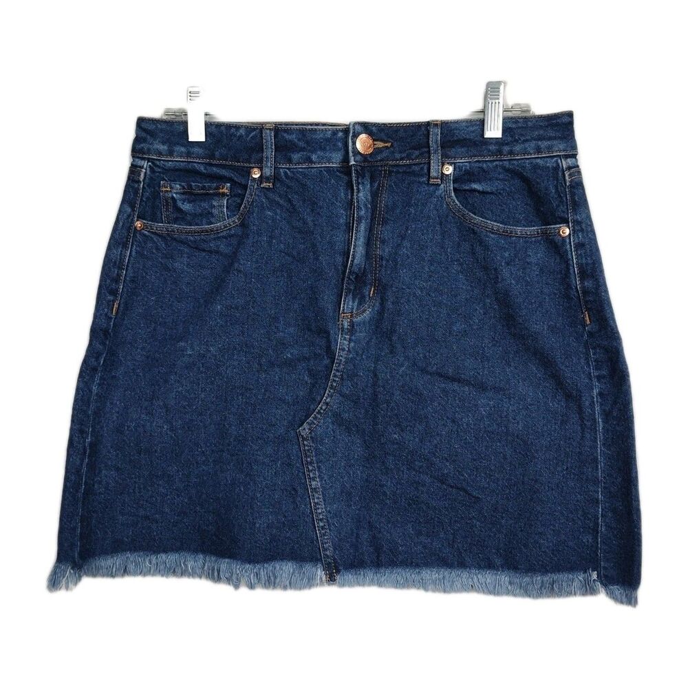 LOFT Denim Skirt Women's Size 8 Blue Raw Hem 18" Long Pockets